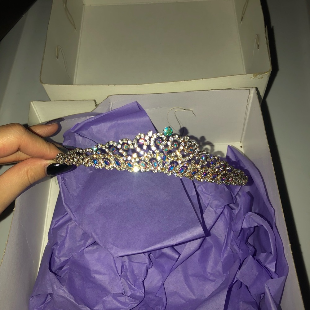 Estelles Tiara